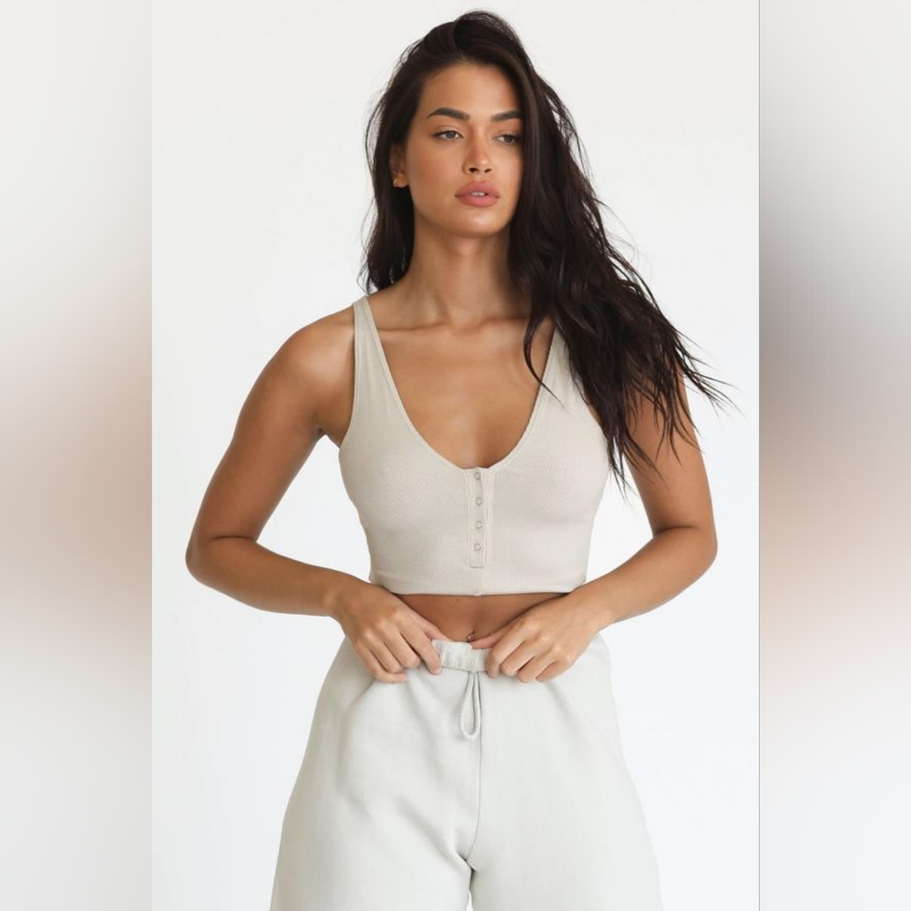 Joah Brown Snap Crop Tank in Dune S/M